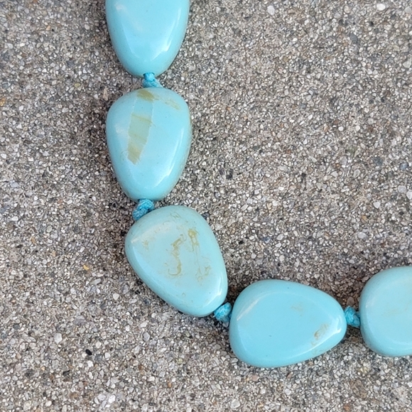 Vtg 26" Faux Turquoise Chunky Necklace - Picture 3 of 7